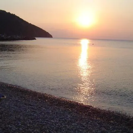 Messinia Sailing-my Green Life Båthotell Kalamata